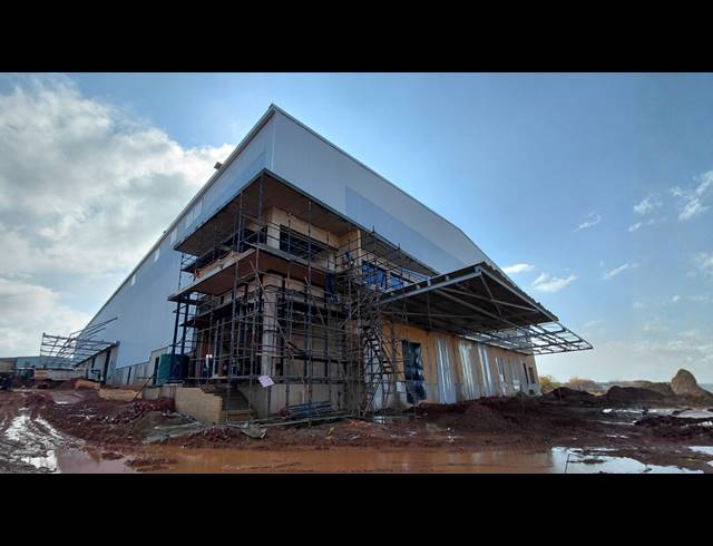 6,702M² WAREHOUSE TO LET IN BREDELL